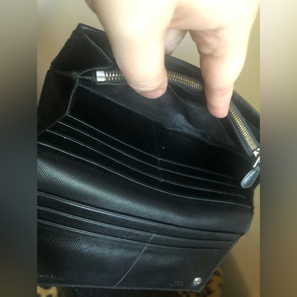Prada Saffiano leather snap wallet with box - Picture 11 of 15